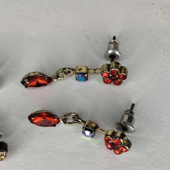 Flower Rhinestone Earrings - Picture 3 of 6